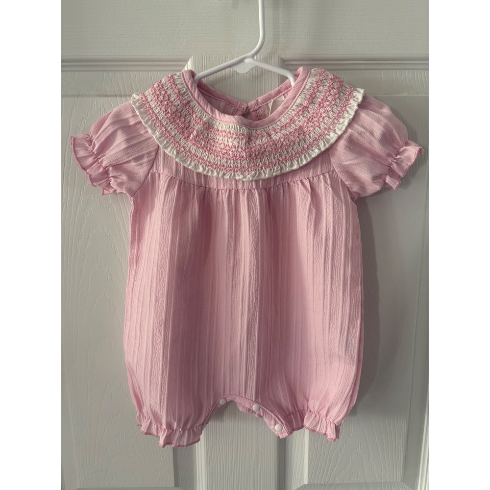 SHEIN Pink‎ Smocked Ruffle Bubble Romper Baby Girl Size 6-9 Months